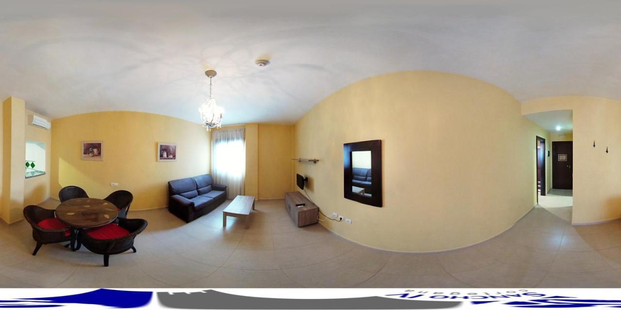 Apartamentos Sancho IV コルテガナ エクステリア 写真