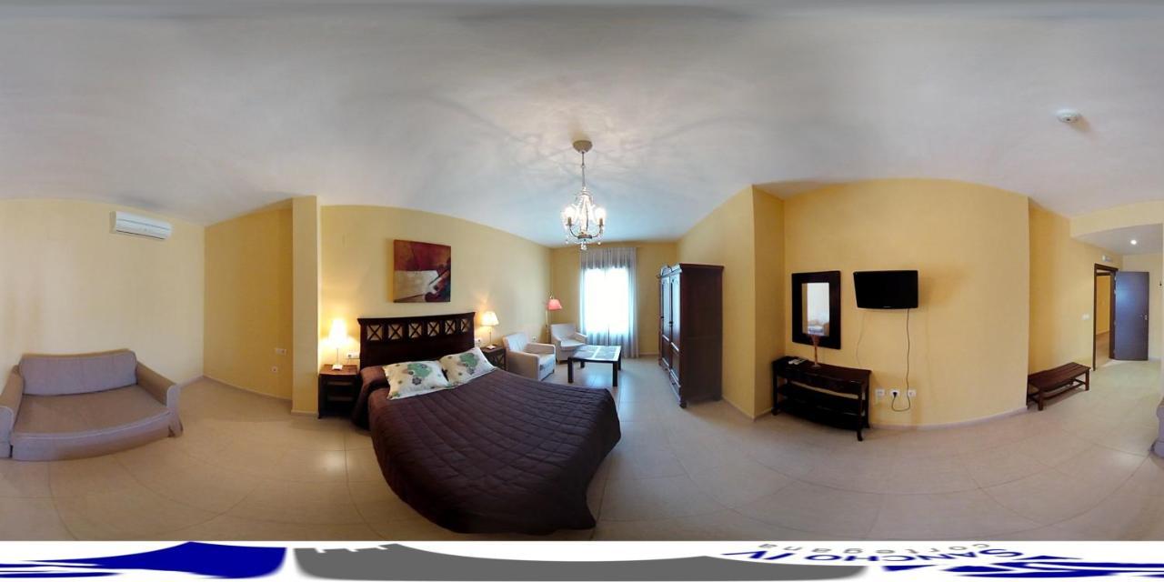 Apartamentos Sancho IV コルテガナ エクステリア 写真