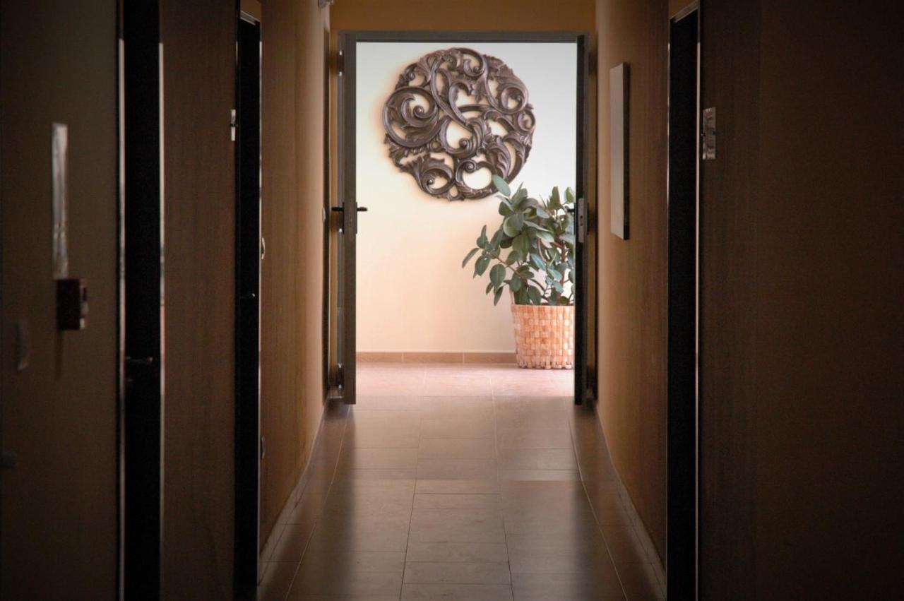 Apartamentos Sancho IV コルテガナ エクステリア 写真