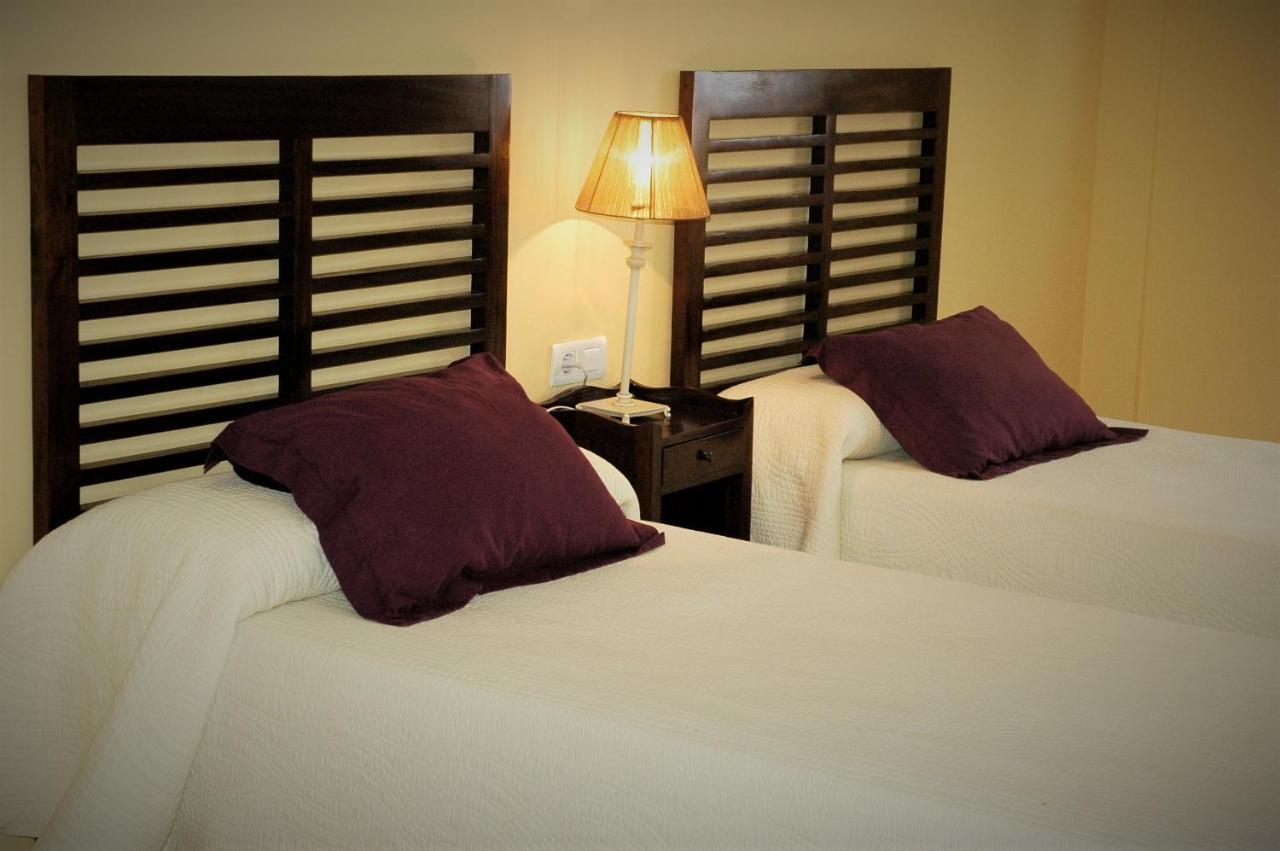 Apartamentos Sancho IV コルテガナ エクステリア 写真